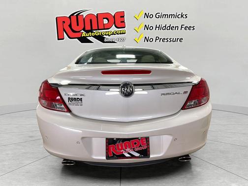 White 2013 Buick Regal