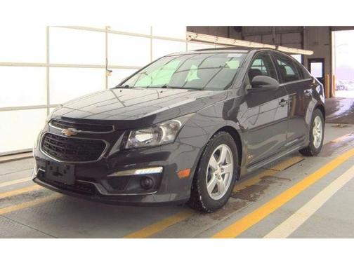 Gray 2015 Chevrolet Cruze 1LT