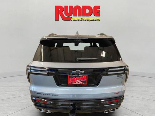 2025 Chevrolet Traverse RS