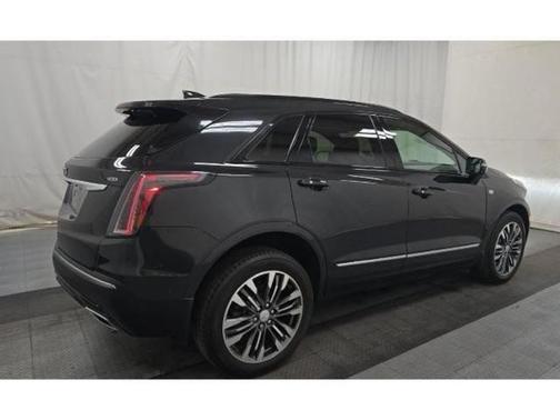 2020 Cadillac XT5 Sport