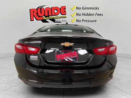 Black 2025 Chevrolet Malibu LT
