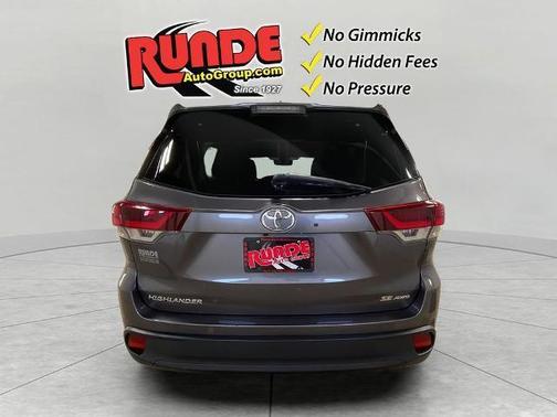 2019 Toyota Highlander 