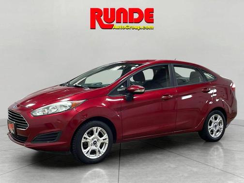2015 Ford Fiesta SE