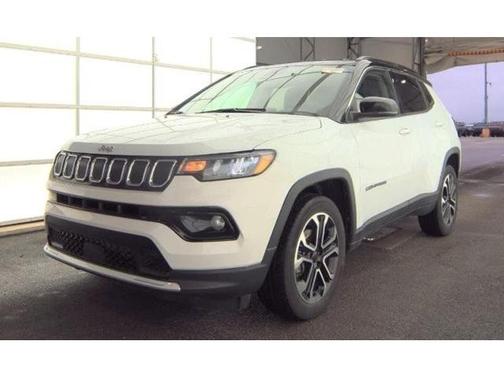 White 2022 Jeep Compass Limited