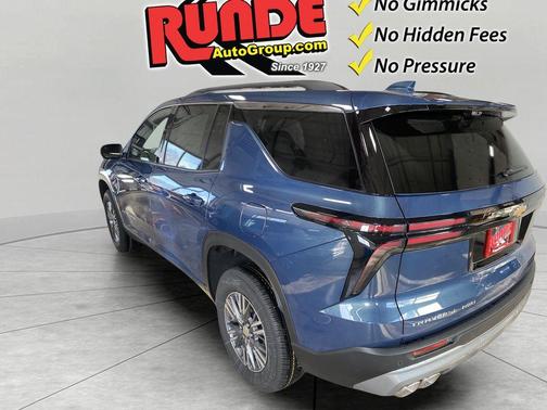 Lakeshore Blue 2026 Chevrolet Traverse LT