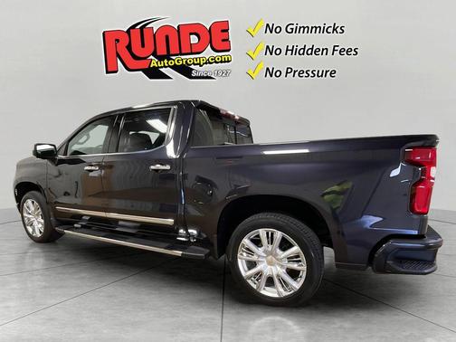 Gray 2022 Chevrolet Silverado 1500 High Country