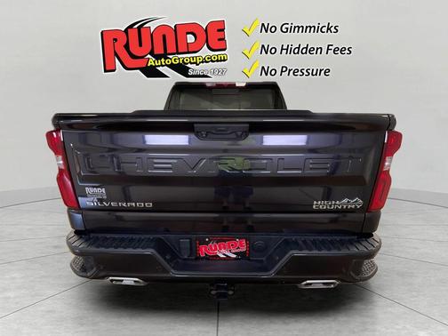 Gray 2022 Chevrolet Silverado 1500 High Country