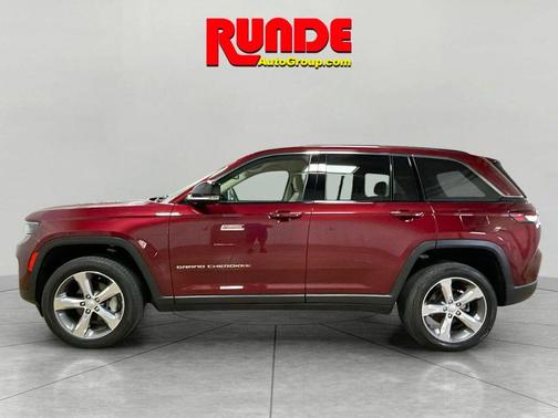 Red 2022 Jeep Grand Cherokee Limited