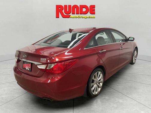 2012 Hyundai SONATA SE