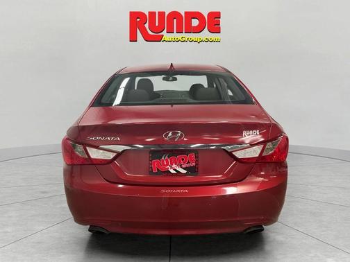 2012 Hyundai SONATA SE