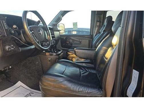 2025 GMC Savana 2500 Work Van