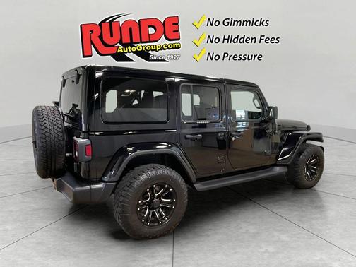 2021 Jeep Wrangler Unlimited Sahara Altitude