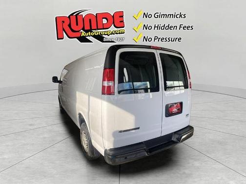 Summit White 2026 Chevrolet Express 2500 Work Van