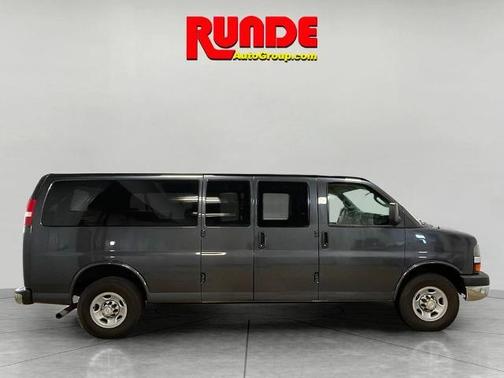 2016 Chevrolet Express 3500 LT