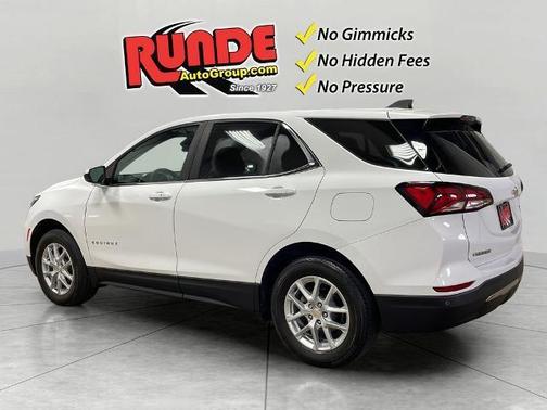 White 2023 Chevrolet Equinox 1LT