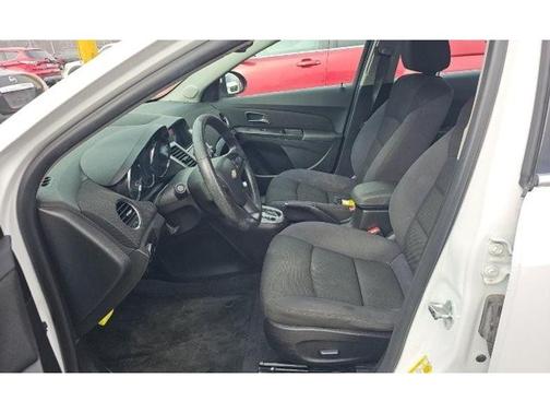 2015 Chevrolet Cruze 1LT