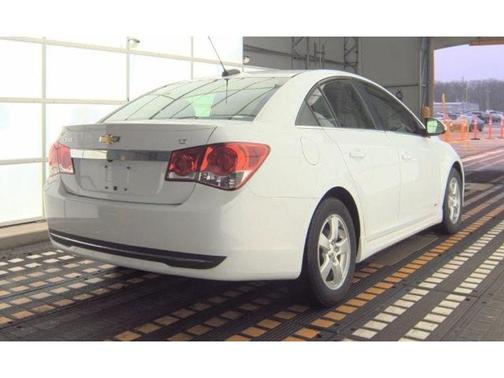 2015 Chevrolet Cruze 1LT
