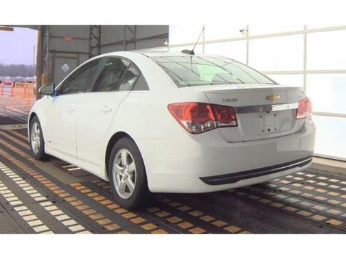 2015 Chevrolet Cruze 1LT