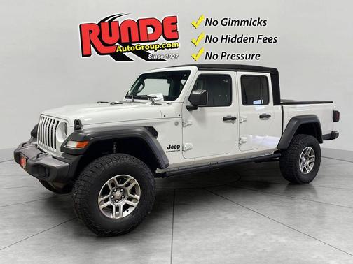 White 2020 Jeep Gladiator Sport