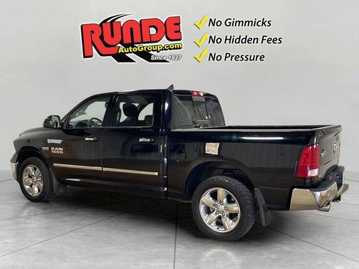 2015 RAM 1500 SLT