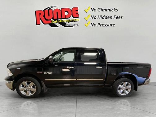 2015 RAM 1500 SLT