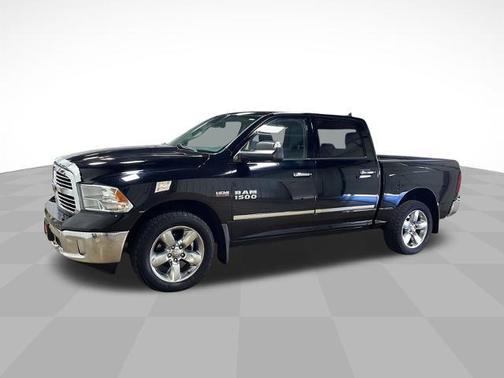 2015 RAM 1500 SLT