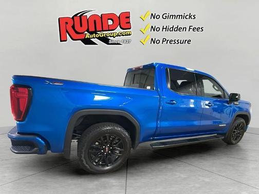 Blue 2022 GMC Sierra 1500 Elevation