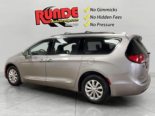 Silver 2017 Chrysler Pacifica Touring-L