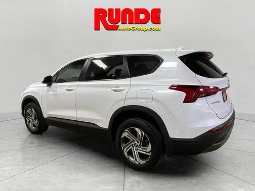2021 Hyundai SANTA FE SE