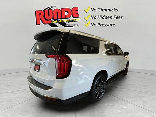 2024 GMC Yukon XL SLT