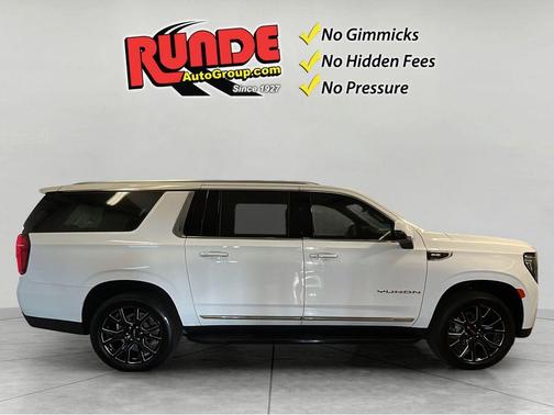 2024 GMC Yukon XL SLT