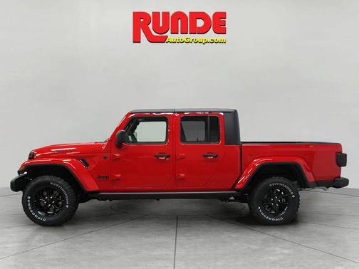 2024 Jeep Gladiator Sport