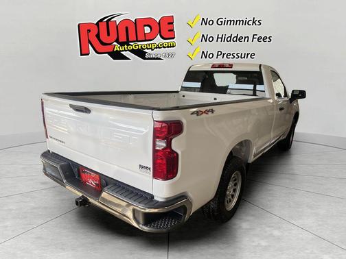 Summit White 2026 Chevrolet Silverado 1500 WT