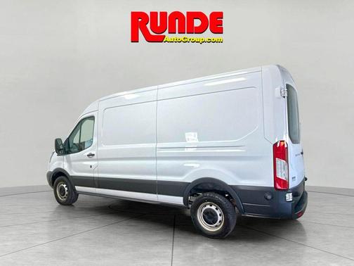 2016 Ford Transit-250 148 WB Medium Roof Cargo