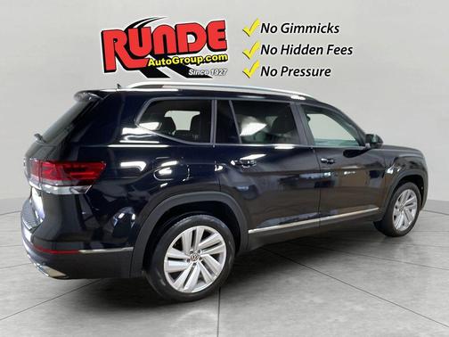 Deep Black Pearl Effect 2021 Volkswagen Atlas 2.0T SEL