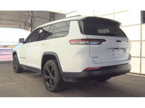 White 2024 Jeep Grand Cherokee L Laredo