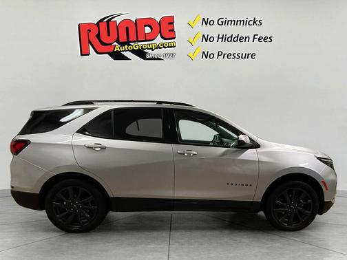 Silver 2022 Chevrolet Equinox RS
