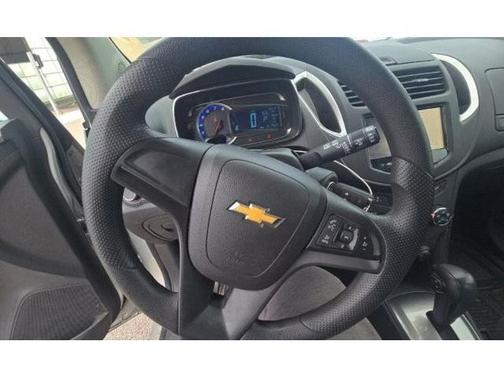 Silver 2015 Chevrolet Trax