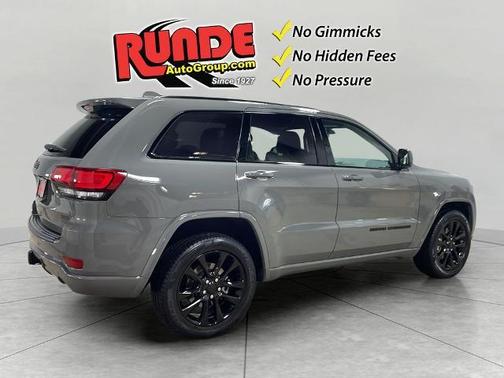 2021 Jeep Grand Cherokee Laredo