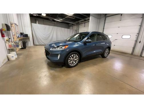 2020 Ford Escape Titanium Hybrid