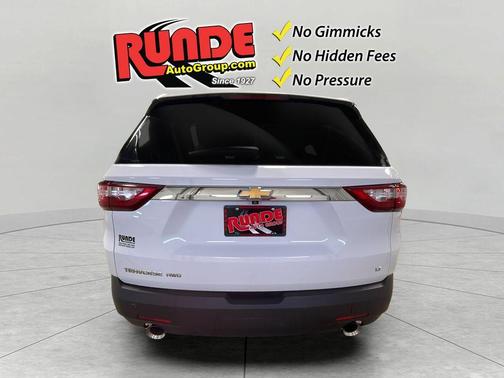 2020 Chevrolet Traverse LT Cloth