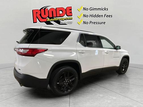 White 2019 Chevrolet Traverse LT Cloth