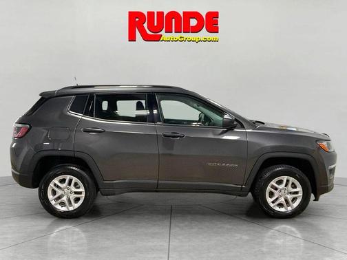 2017 Jeep Compass Sport