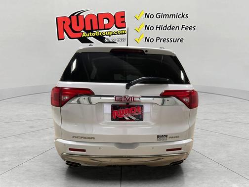 2017 GMC Acadia Denali