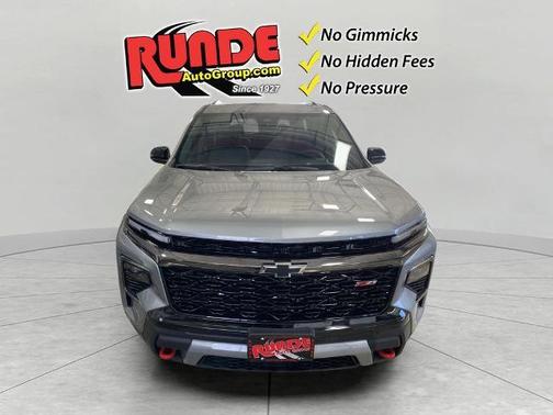 Sterling Gray 2026 Chevrolet Traverse Z71