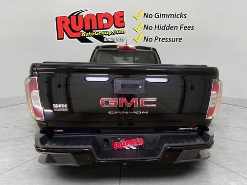 Black 2021 GMC Canyon AT4