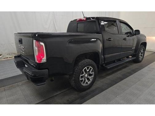 Black 2021 GMC Canyon AT4