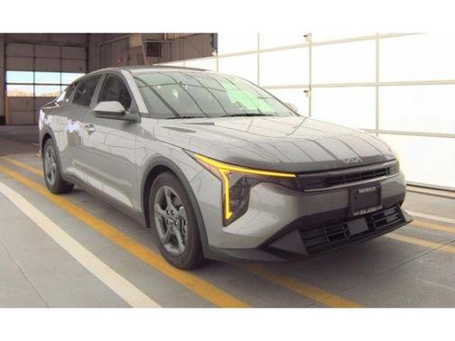 2025 Kia K4