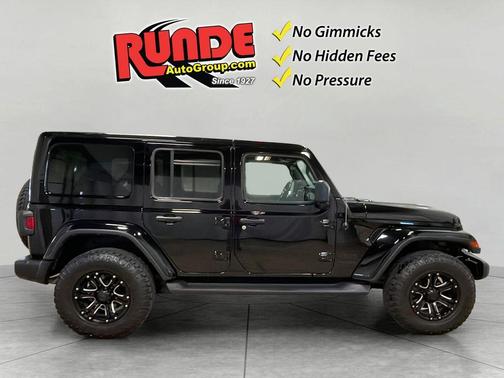Black 2021 Jeep Wrangler Unlimited Sahara Altitude