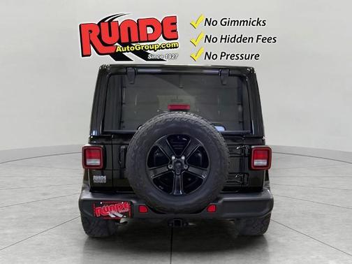 Black 2021 Jeep Wrangler Unlimited Sahara Altitude